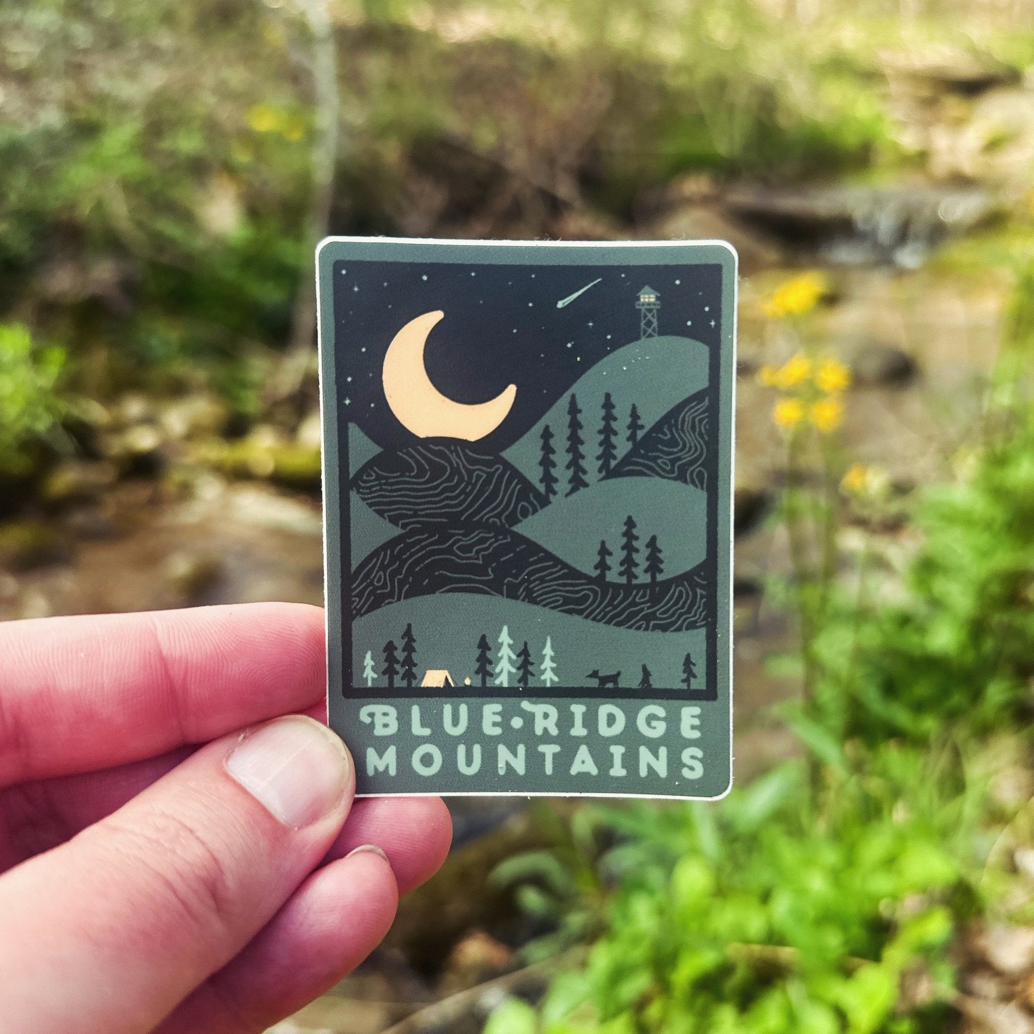 Night Ridge (The Yellow Moon) - menottees