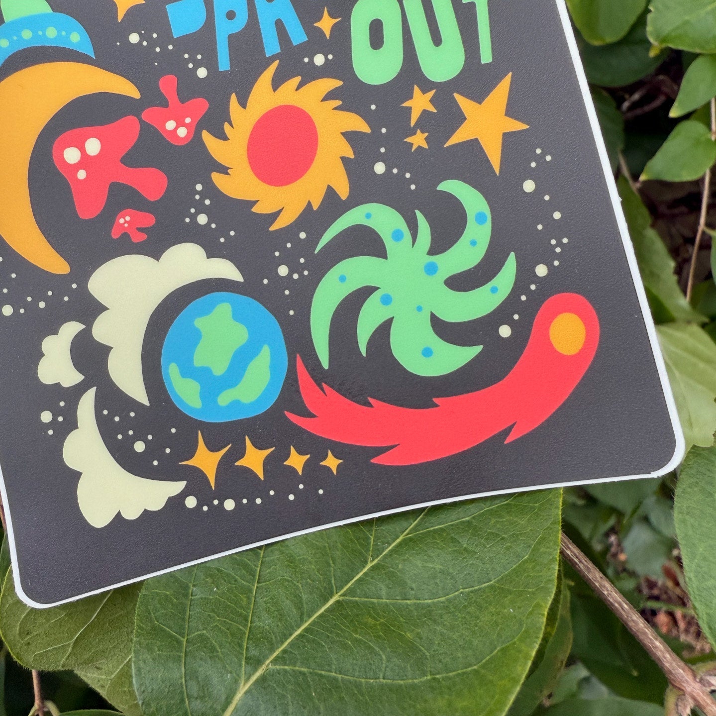 Spaced Out - menottees