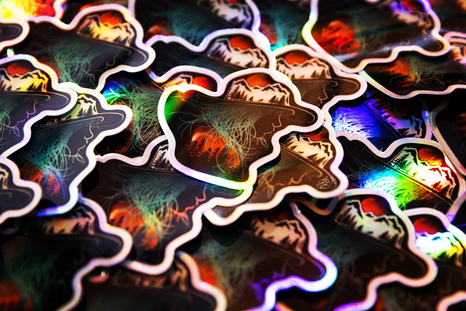 Aurora (Holographic) - menottees