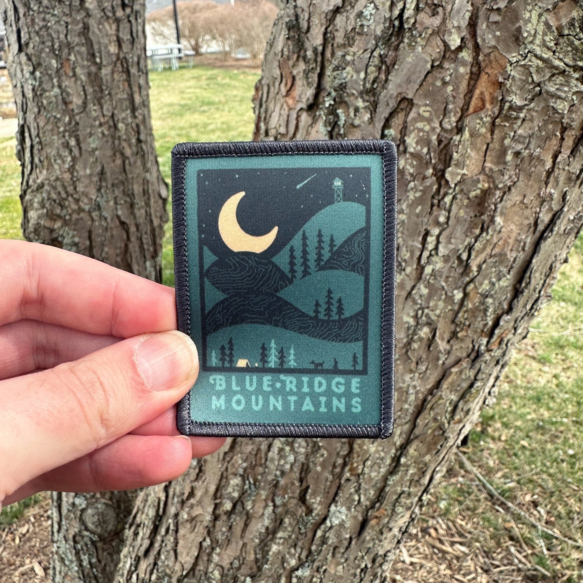 Night Ridge (The Yellow Moon) | Iron-On Patch - menottees