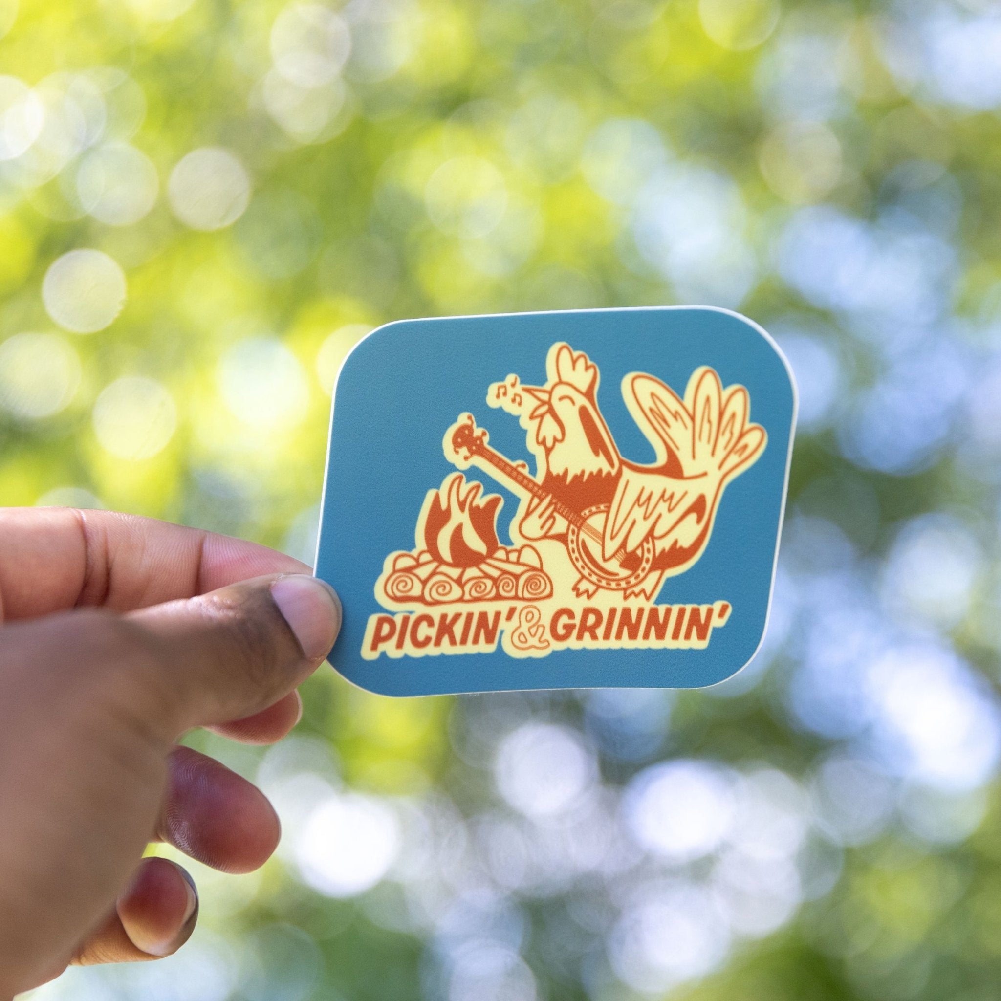 Pickin' & Grinnin' (The Bluegrass Chicken) - menottees