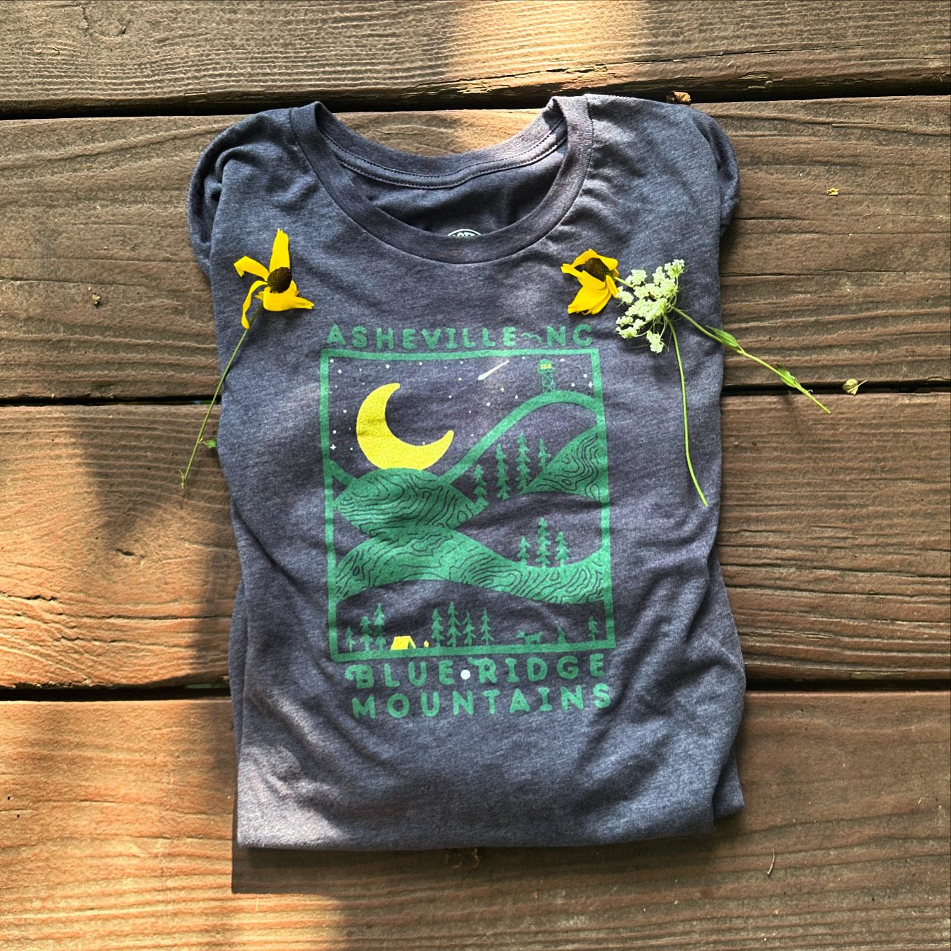 Night Ridge Asheville (The Yellow Moon) - menottees