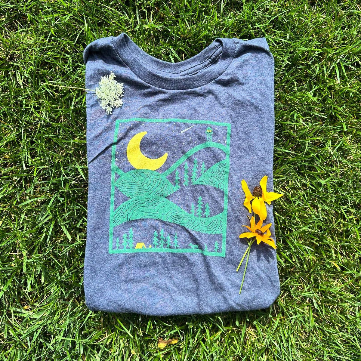 Night Ridge Tee (The Yellow Moon) - Menottees