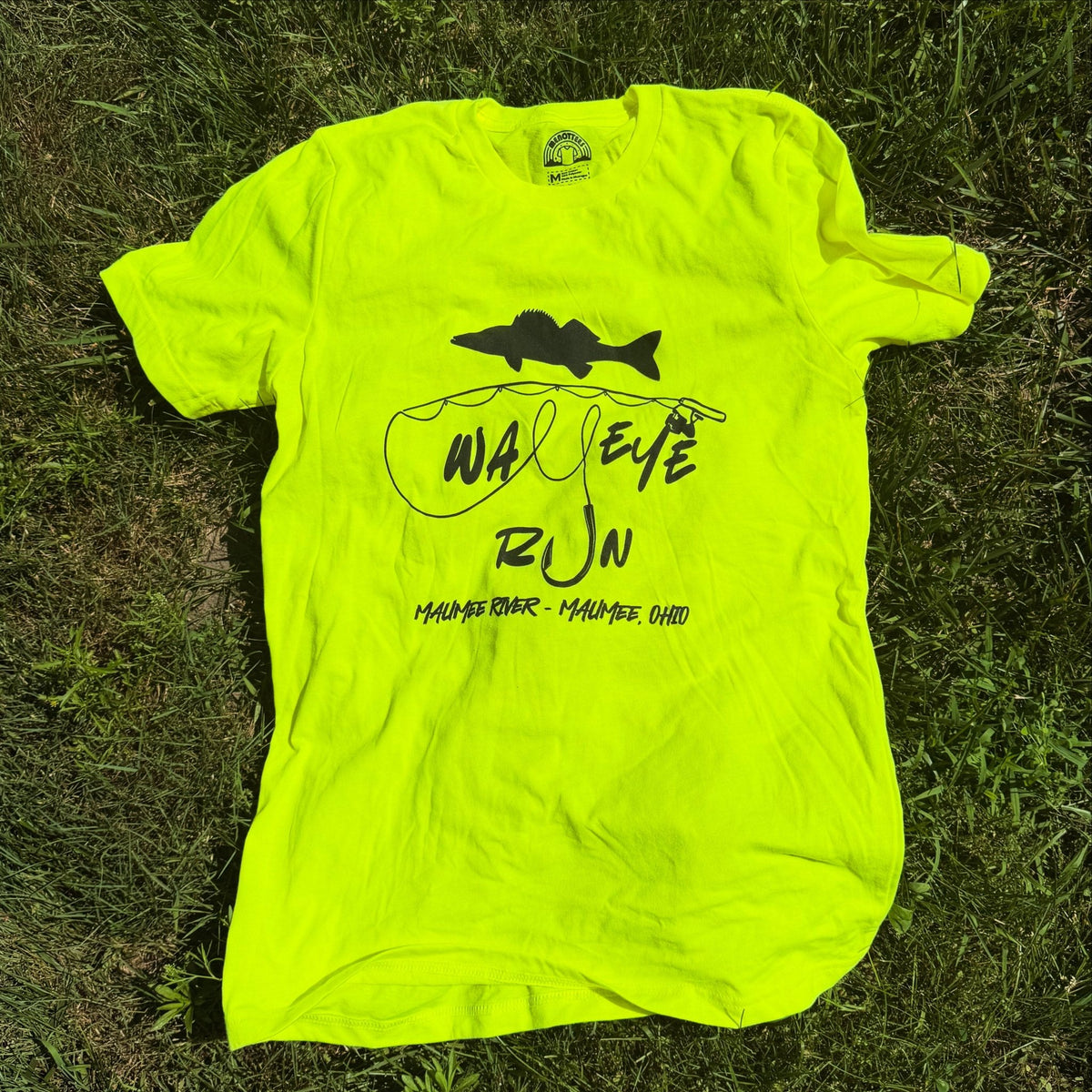 Walleye Run Tee (Yellow) - Menottees