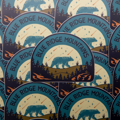 A Blue Ridge Bear - menottees