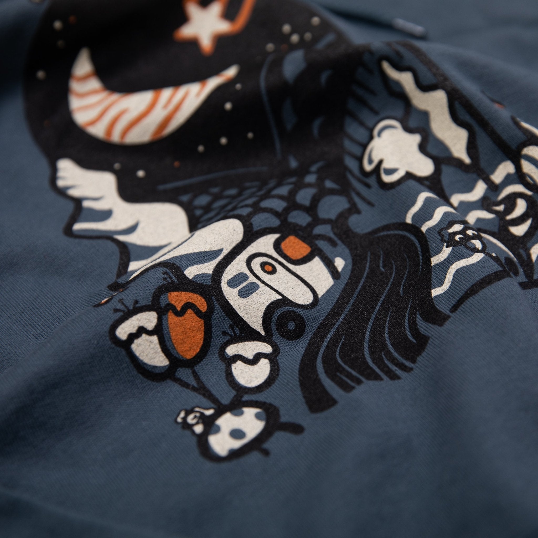 Groovy Night (Weekend Sale!) - menottees