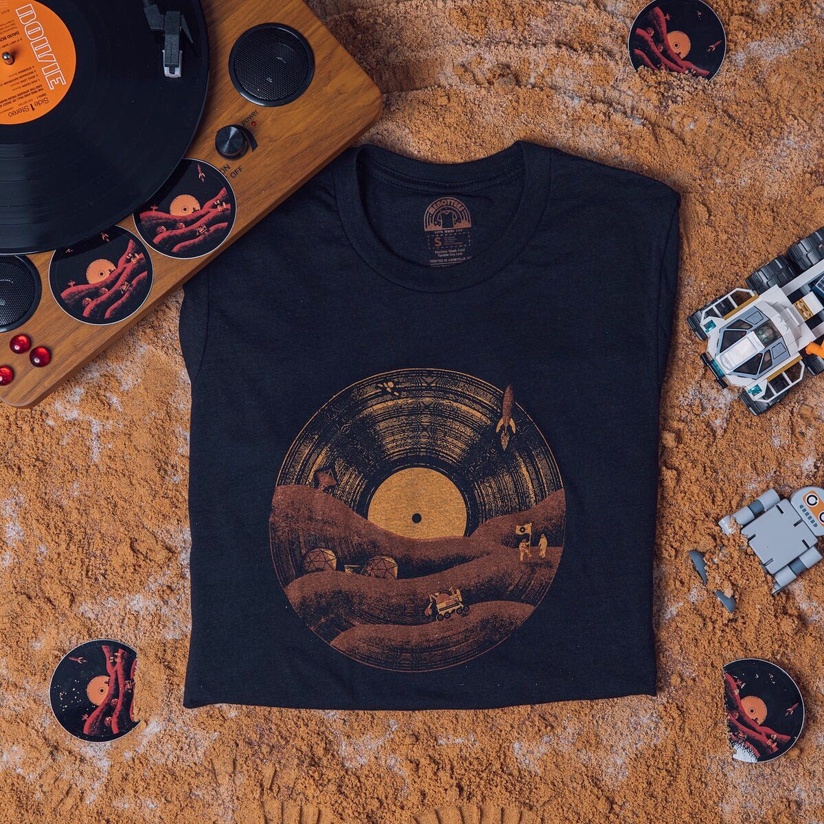 Mars LP - menottees