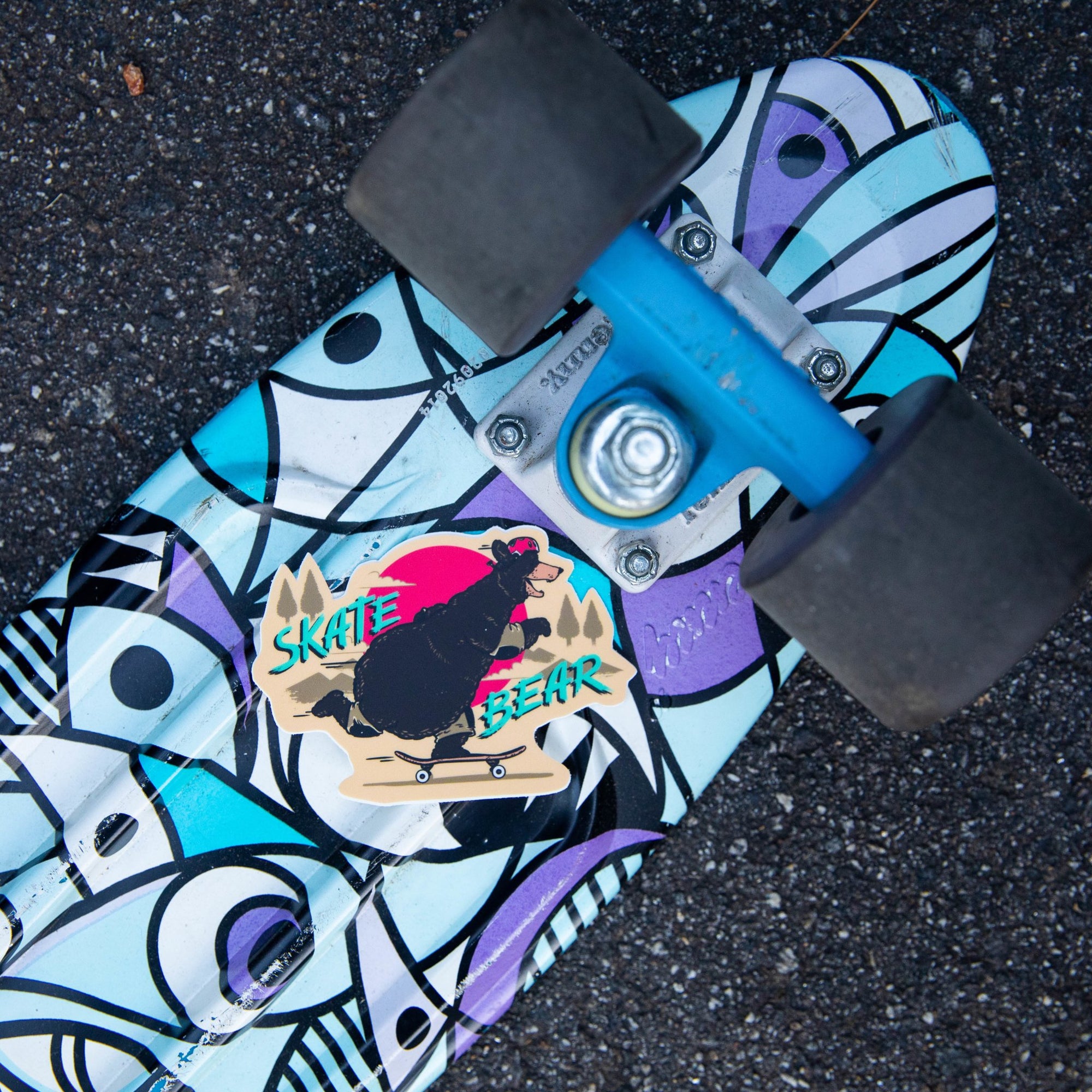 Skate Bear - menottees